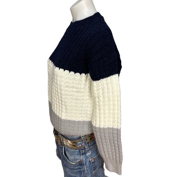 Navy & Gray Colorblock Crewneck Sweater MEDIUM Oversize Soft Boyfriend Zulily - Picture 3 of 8